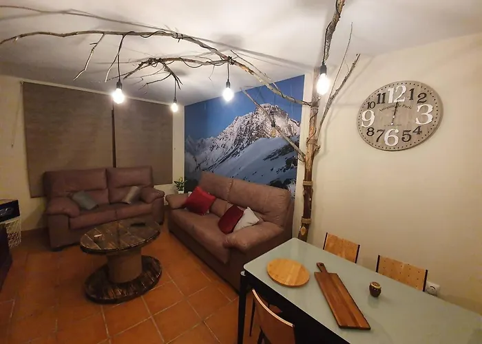 Апартаменты Paraiso Desconocido 4 La Leyenda Del Curavacas Альба-де-лос-Карданьос